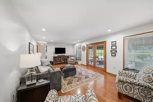 121 Northbrook Dr, Pine Township, PA 15044 - Photo 9