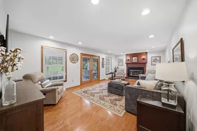 121 Northbrook Dr, Pine Township, PA 15044 - Photo 11