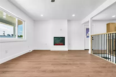 323 Olivia Street, Vanport, PA 15009 - Photo 5