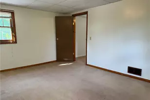 8226 Steubenville Pike, North Fayette, PA 15057 - Photo 11