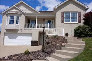 1019 Innisbrook Dr, Hempfield Township, PA 15601 - Photo 1