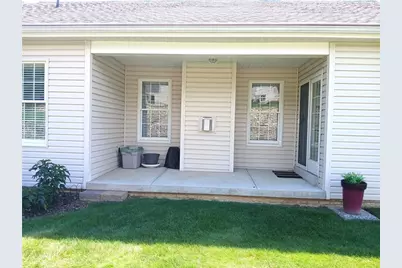 1019 Innisbrook Dr, Hempfield Township, PA 15601 - Photo 3