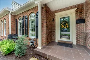 3016 Shoreline Ln, Mount Pleasant, PA 15057 - Photo 1