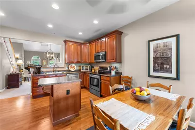 3016 Shoreline Ln, Mount Pleasant, PA 15057 - Photo 15