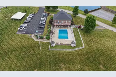 3016 Shoreline Ln, Mount Pleasant, PA 15057 - Photo 5