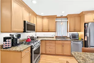 813 E Smithfield St, Elizabeth Twp/Boro, PA 15047 - Photo 17