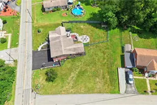 813 E Smithfield St, Elizabeth Twp/Boro, PA 15047 - Photo 9