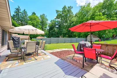 813 E Smithfield St, Elizabeth Twp/Boro, PA 15047 - Photo 13