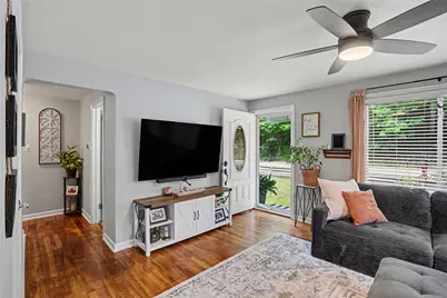 415 Jacks Run Rd, Ross Twp, PA 15202 - Photo 5