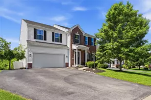 417 Imperial Dr, Canonsburg, PA 15317 - Photo 1