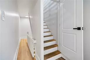 3206 Dobson St, Pittsburgh, PA 15219 - Photo 13