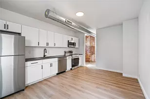3206 Dobson St, Pittsburgh, PA 15219 - Photo 3