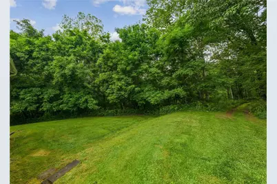 617 Pacek Rd, Latrobe, PA 15601 - Photo 33
