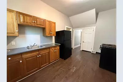 524 W Burgess St, Pittsburgh, PA 15214 - Photo 15