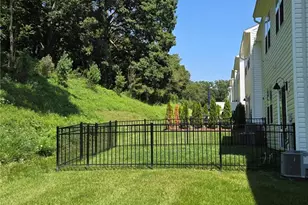 153 Scotland Ln, Jackson Township, PA 16037 - Photo 3
