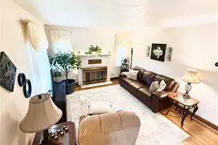 5114 McAnnulty Rd, Pittsburgh, PA 15236 - Photo 9