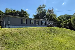 1476 S Eighty Eight Rd, Greensboro, PA 15338 - Photo 1