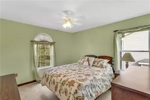 420 Lexington Dr, Hempfield Township, PA 15601 - Photo 25