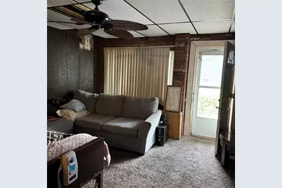 118 McKean Ave, Donora, PA 15033 - Photo 23