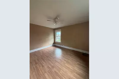 337-339 Shenango Blvd, Farrell, PA 16121 - Photo 9