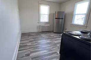 244 Center St, Springdale Boro, PA 15144 - Photo 3