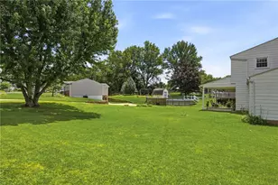 19 Seneca Dr, Hempfield Township, PA 15601 - Photo 33