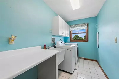 9331 Pembroke Cir, North Huntingdon, PA 15642 - Photo 33