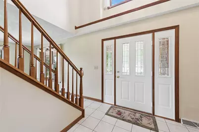 9331 Pembroke Cir, North Huntingdon, PA 15642 - Photo 5