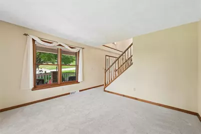 9331 Pembroke Cir, North Huntingdon, PA 15642 - Photo 17