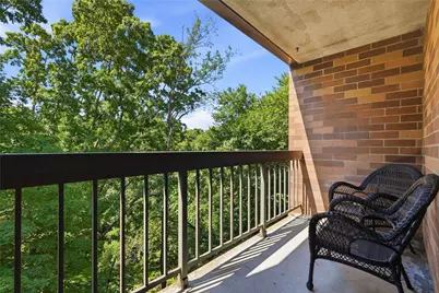1500 Cochran Road #901, Scott Township, PA 15243 - Photo 19