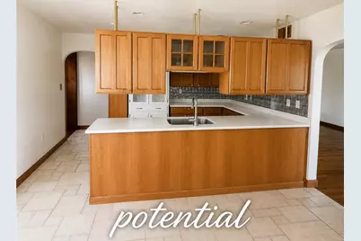 644 Freeport, Jefferson Township, PA 16002 - Photo 17