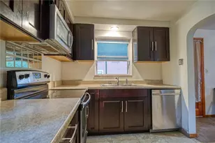 5208 White Oak Dr, Pittsburgh, PA 15147 - Photo 7