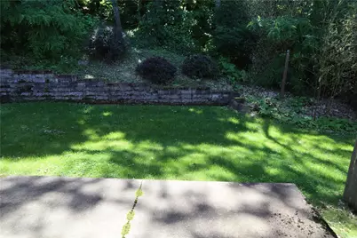 179 London Towne Dr, Pittsburgh, PA 15226 - Photo 23