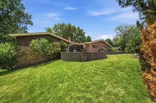 111 Doray Dr, Ross Twp, PA 15237 - Photo 39