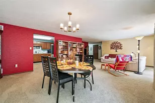 2850 Edgecliff Rd, Lower Burrell, PA 15068 - Photo 9