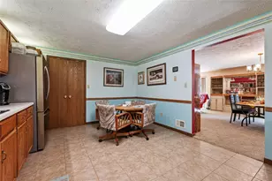2850 Edgecliff Rd, Lower Burrell, PA 15068 - Photo 15