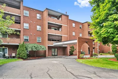 2850 Edgecliff Rd Unit #7, Lower Burrell, PA 15068 - Photo 1