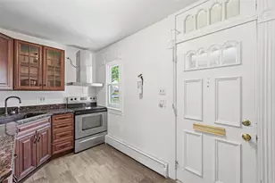 678 Gregg Ave, Bridgeville, PA 15017 - Photo 9