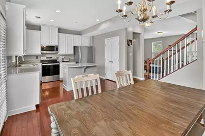 1023 Grey Fox Cir, Collier Township, PA 15017 - Photo 9