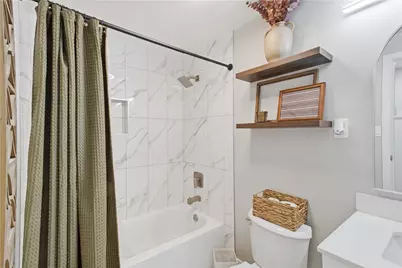 645 Carnival Dr, Pittsburgh, PA 15239 - Photo 23