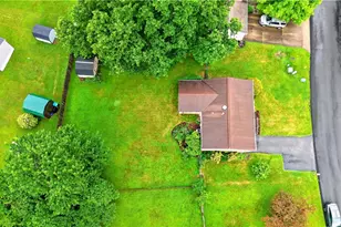 221 Navaho, Hempfield Township, PA 15601 - Photo 5