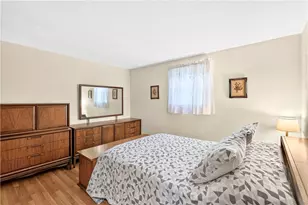 221 Navaho, Hempfield Township, PA 15601 - Photo 23