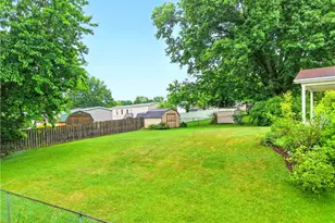 221 Navaho, Hempfield Township, PA 15601 - Photo 7