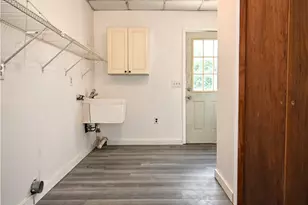 42 Kennedy Rd, New Eagle, PA 15067 - Photo 5