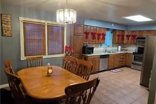 4871 County Line Rd, Scott Township, PA 16101 - Photo 7