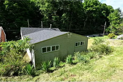 854 Bocktown Rd, Moon/Crescent Twp, PA 15046 - Photo 9