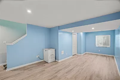 370 Greene Dr, Jefferson Hills, PA 15025 - Photo 15