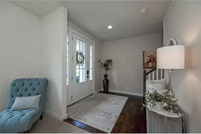 110 3rd St, Oakmont, PA 15139 - Photo 3