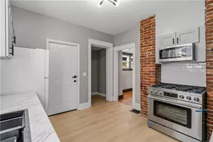 1437 Orchlee St, Pittsburgh, PA 15212 - Photo 11