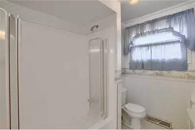 1505 Drespling Ln, Hickory Township, PA 16101 - Photo 17